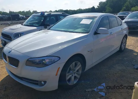 2012 BMW 528 Xi из США, поврежденный, VIN WBAXH5C56CDW11415